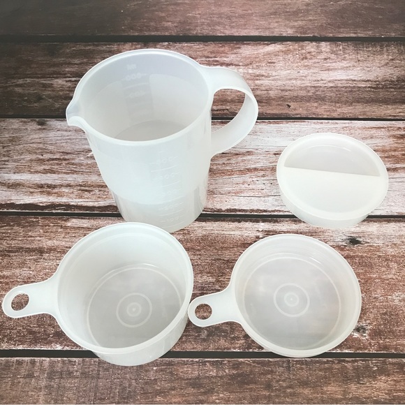 Tupperware Jello Mold Set, Measure Cups, water bottle containers - Picture 13 of 16